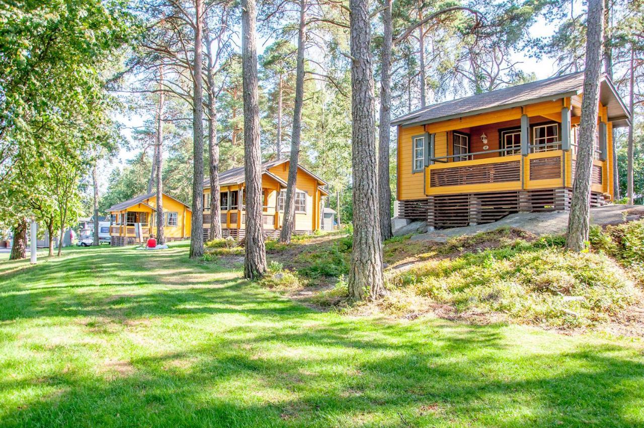 Poroholman Lomakeskus Hotel Rauma Exterior photo